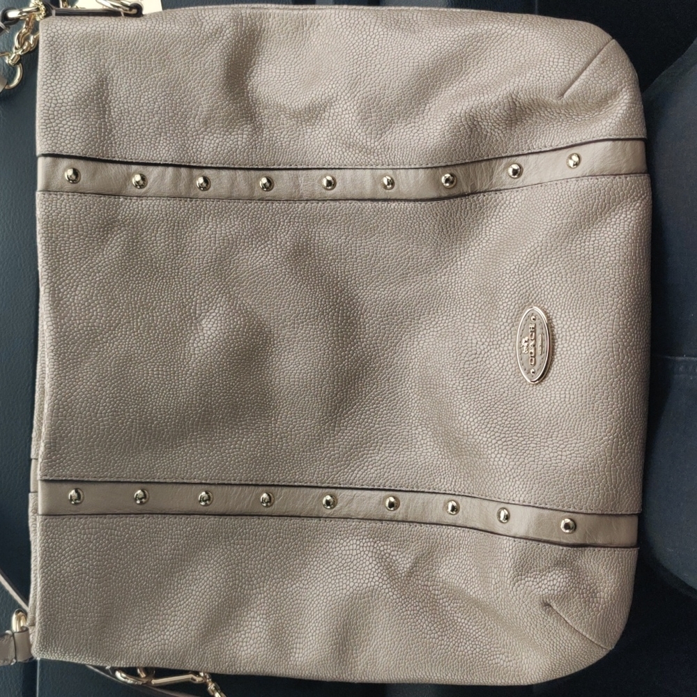 Coach Madison caviar Purse